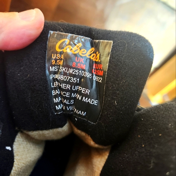 CABELAS DRY PLUS WATERPROOF BOOTS- MEN'S SIZE 9.5 - Picture 10 of 12